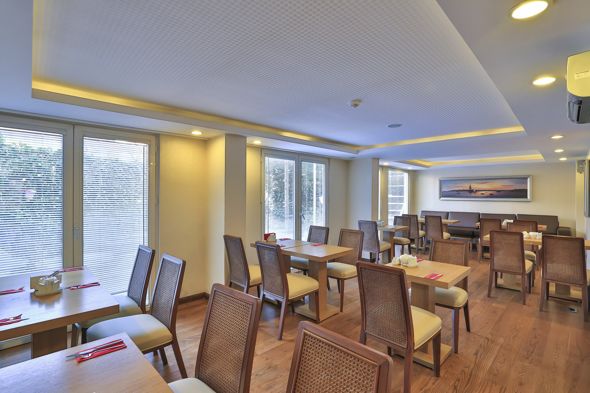 Malta Bosphorus Hotel Istanbul Exterior photo